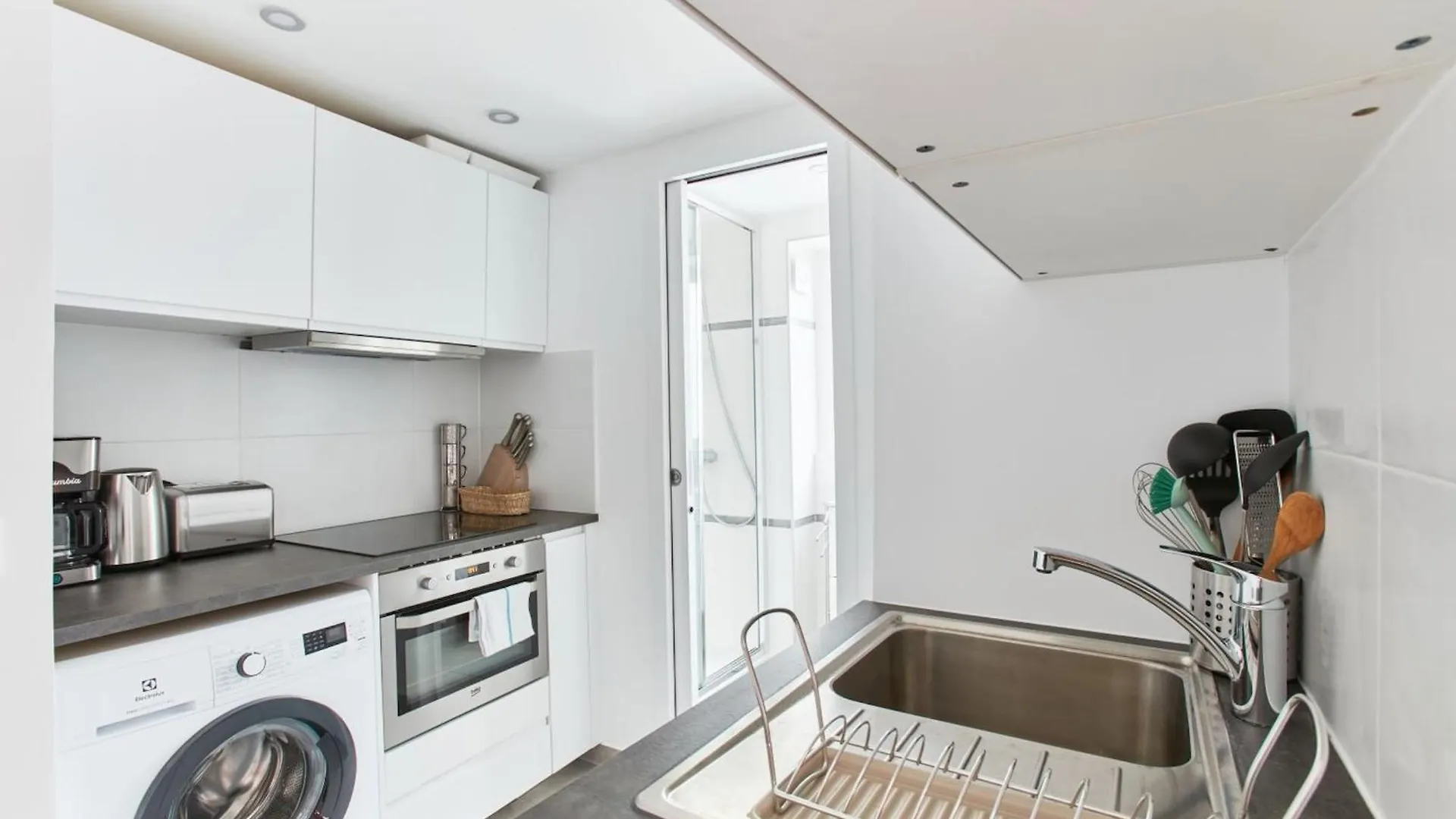 Montmartre & Sacre-coeur Basilica - 1br - Cityapartmentstay Párizs